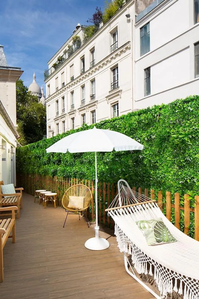 Hostel Le Village Montmartre By Hiphophostels *