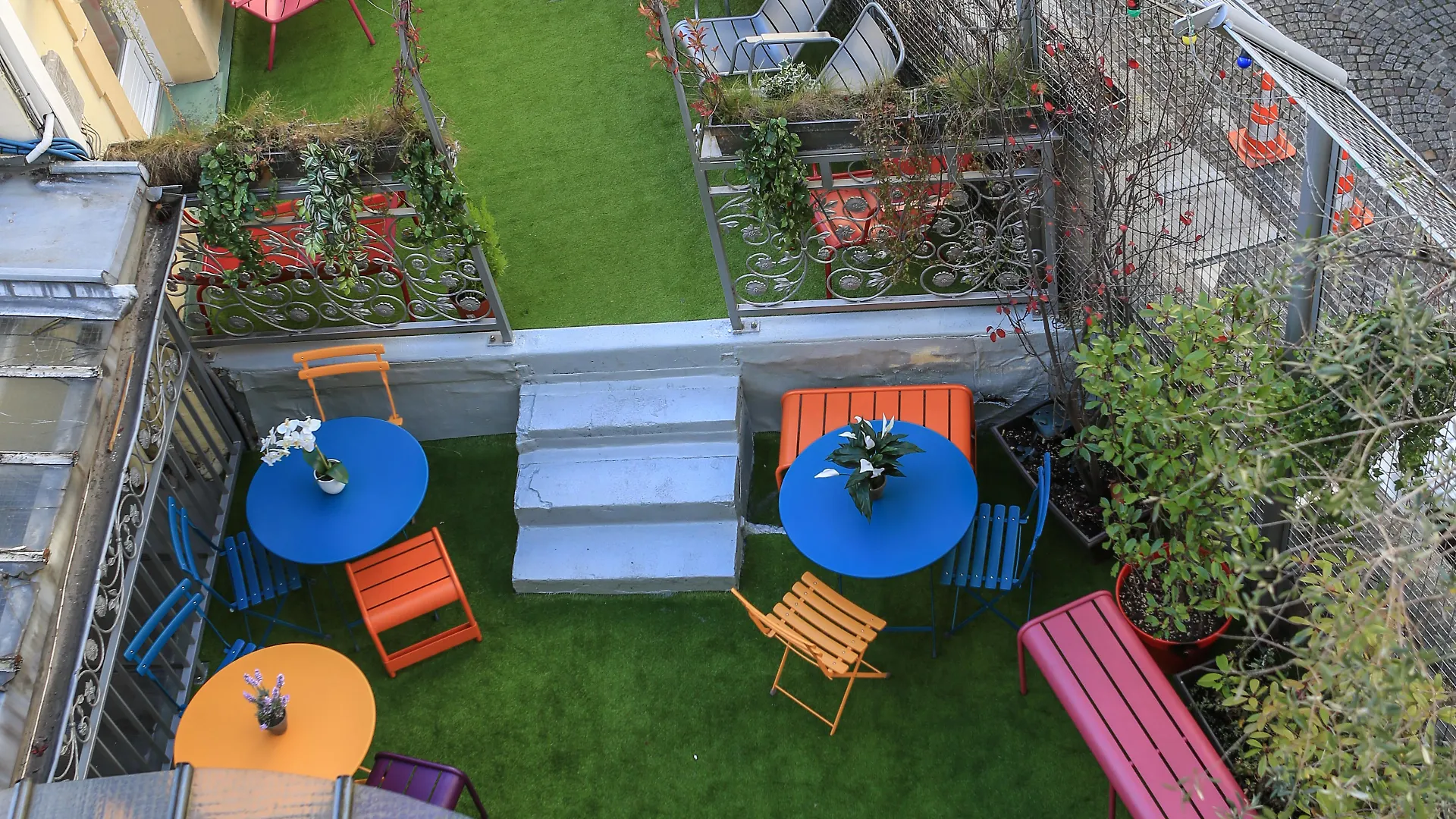 Hostel Le Village Montmartre By Hiphophostels *