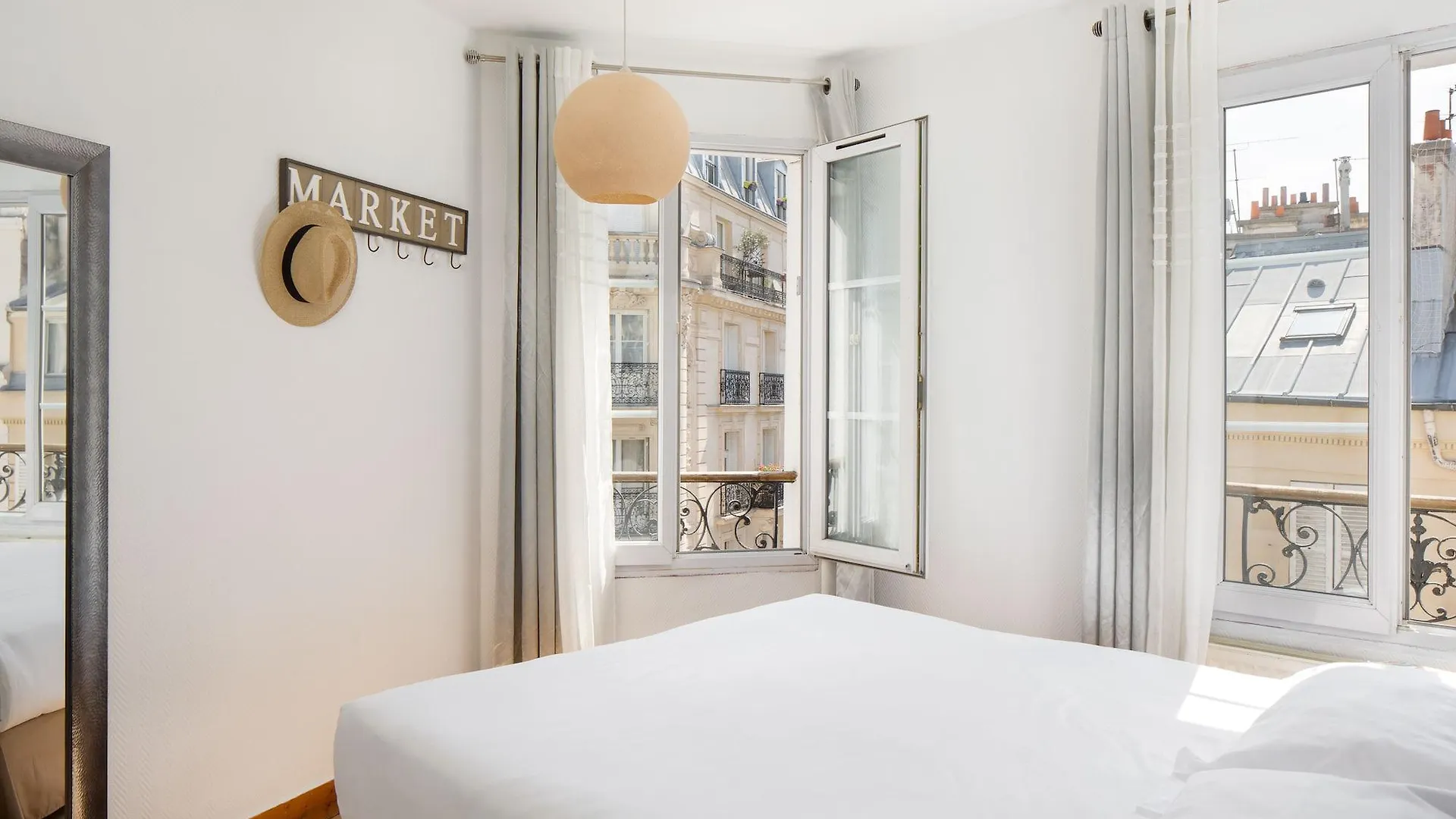 Le Village Montmartre By Hiphophostels Hostel *